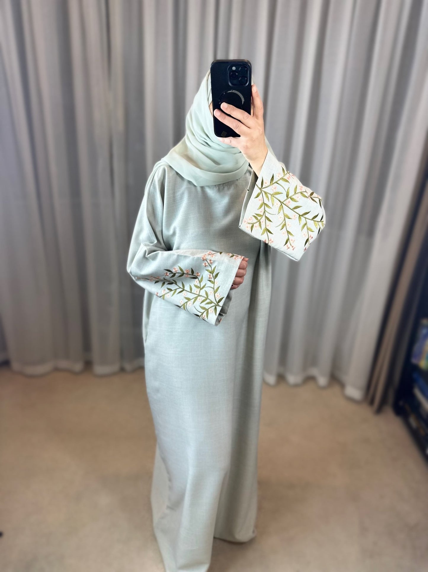 Flower Embroidery Sleeve Abaya Dress - Mesyana