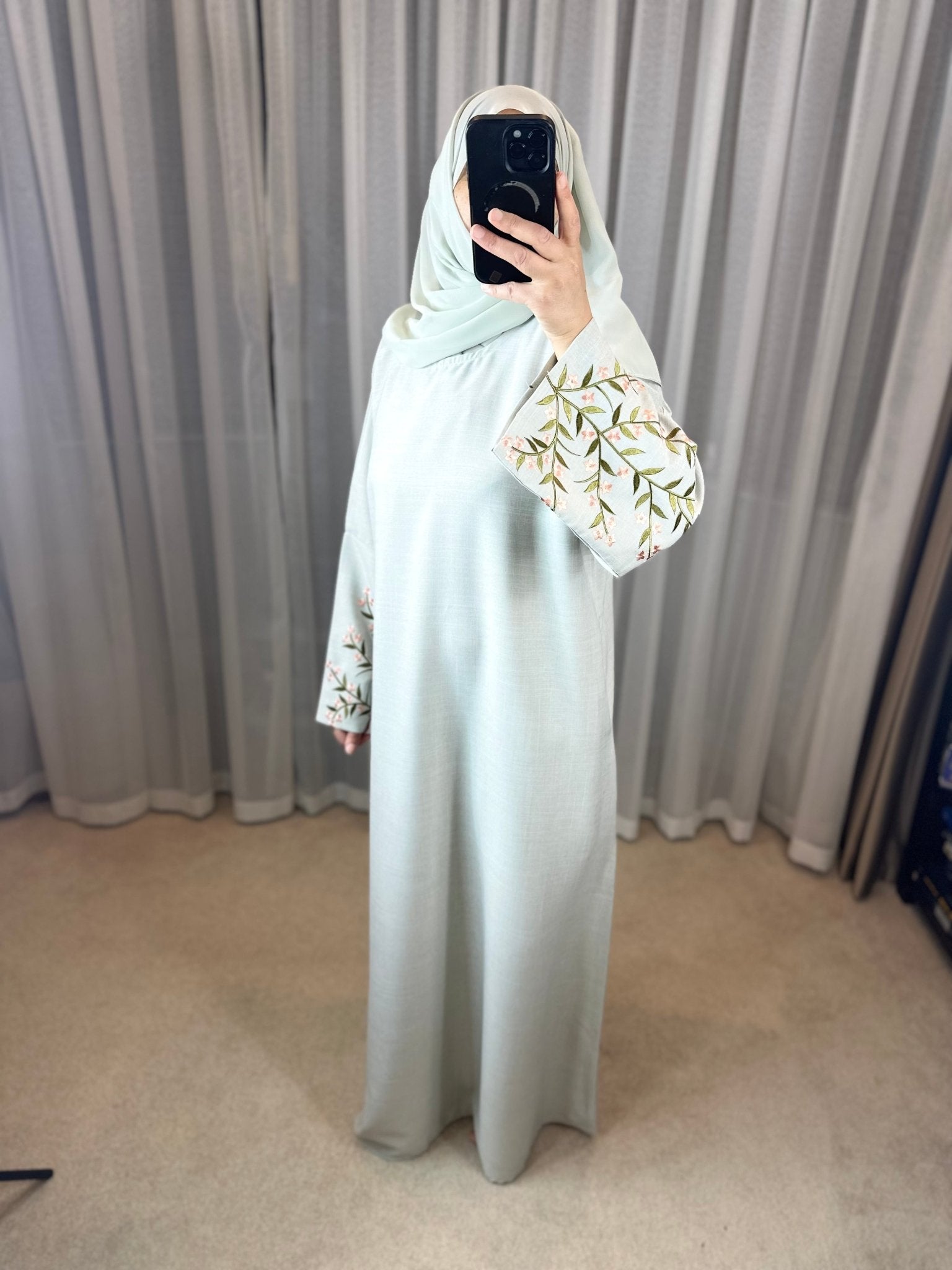 Flower Embroidery Sleeve Abaya Dress - Mesyana