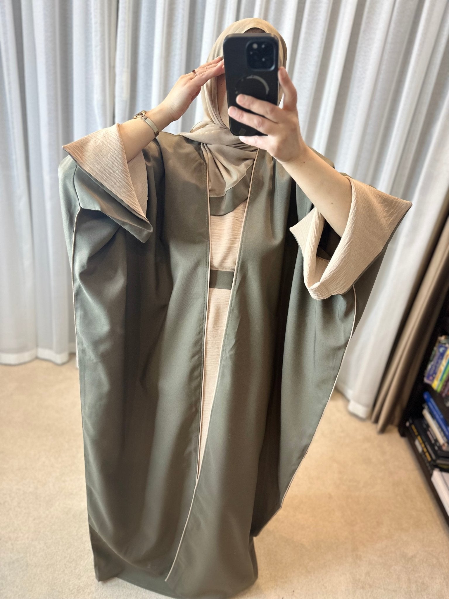 Luxury Open jacket Butterfly Abaya - Mesyana